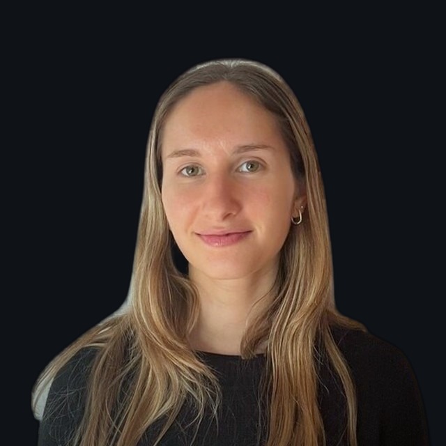 Camila Burstein · Analista de Social Intelligence